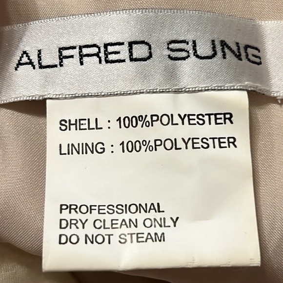 Alfred Sung Formal Trumpet Gown / Dress Sleeveless Back Bow in Champagne, Size 0 - Picture 14 of 17